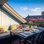 Penthouse With Private Terrace